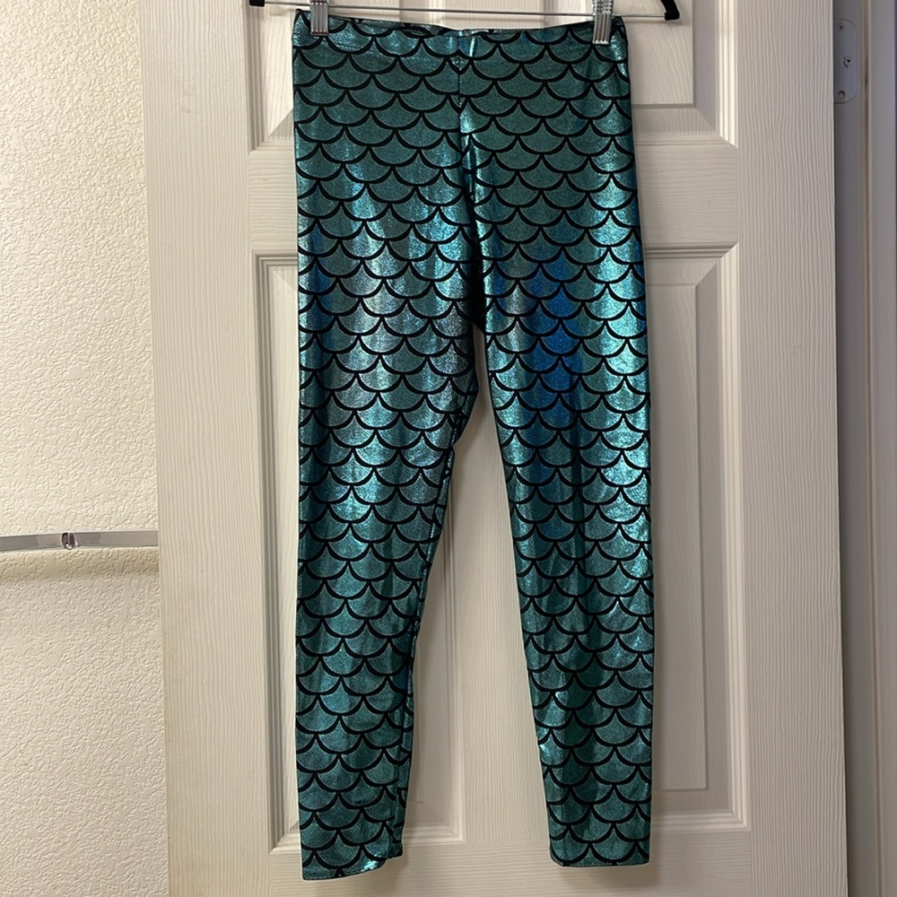Blackmilk Merboy Leggings in Large